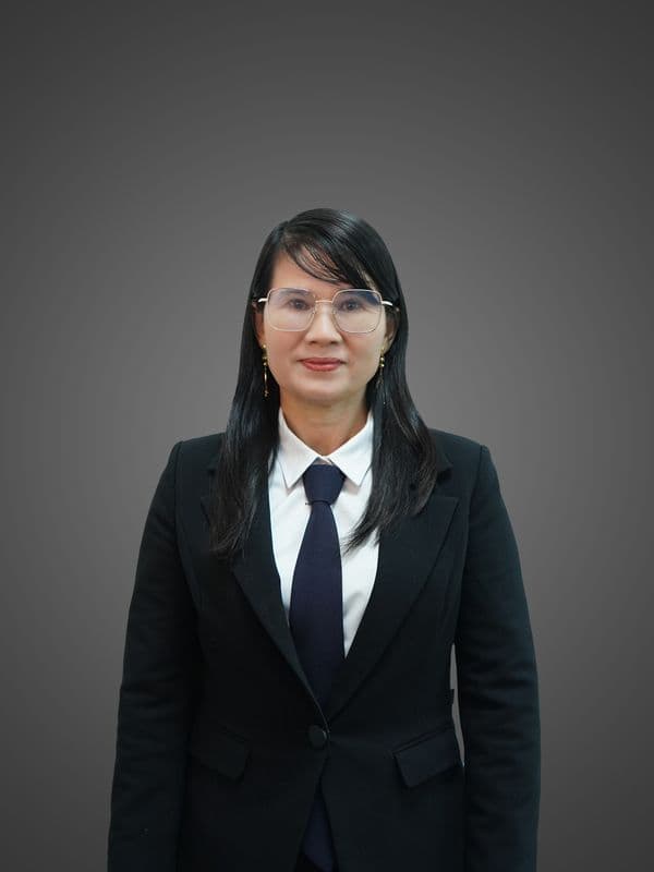 Bà Phan Thị Hồng Vân